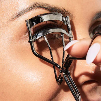 Shiseido Edge Free Eye Lash Curler Maquillage
